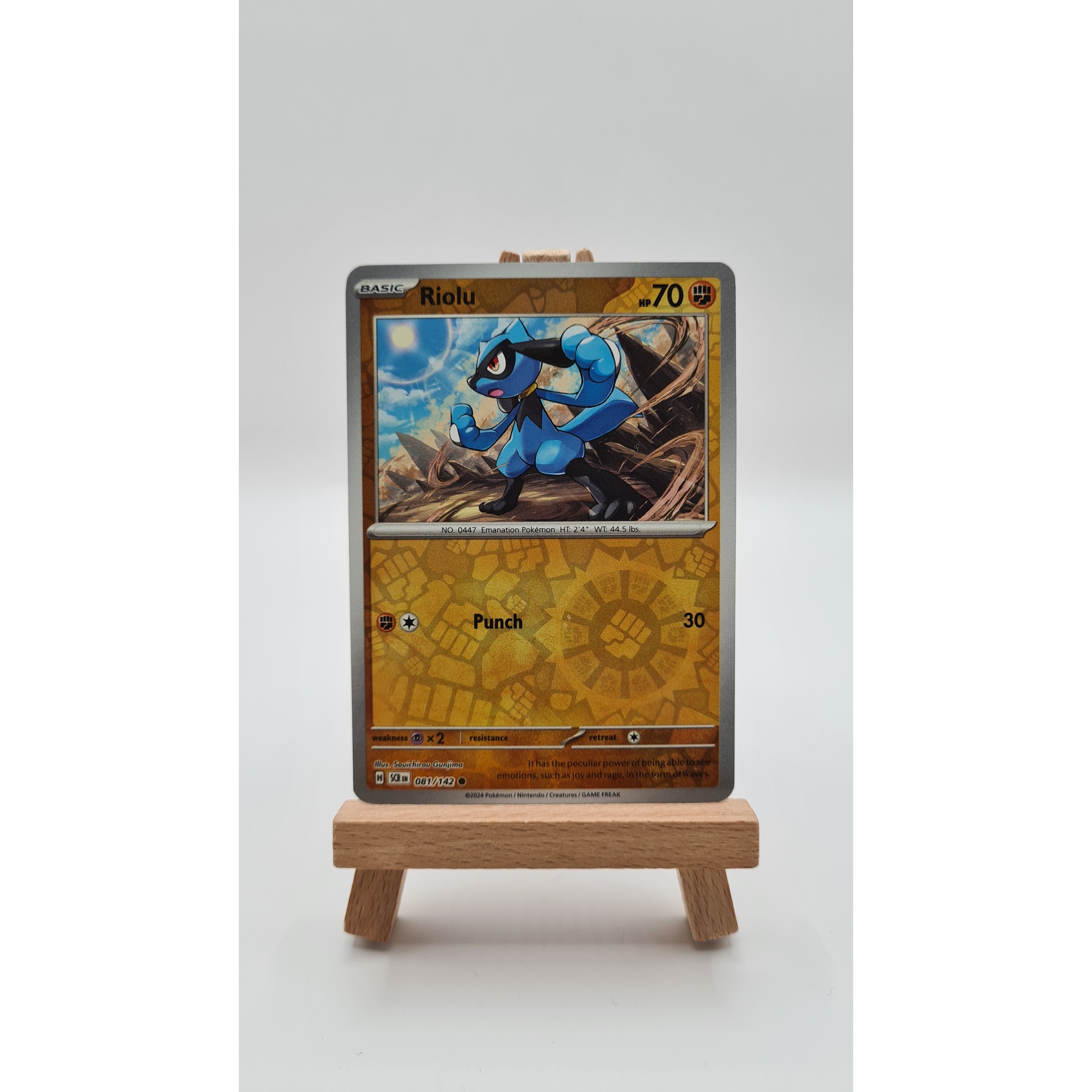 Riolu (SCR 081) Reverse Holo