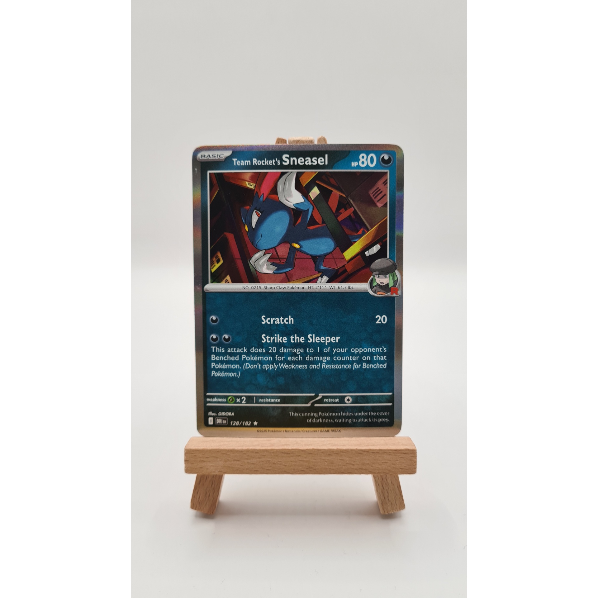 Team Rocket's Sneasel (DRI 128) Holo